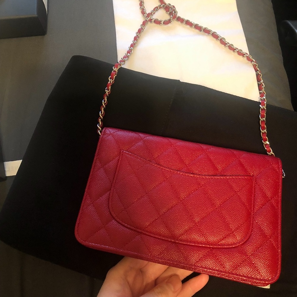 Chanel Wallet on chain - Picture 2 of 5